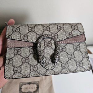 Gucci super mini